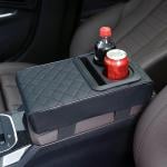مسند مبطن فاخر للسيارة مع حامل أكواب