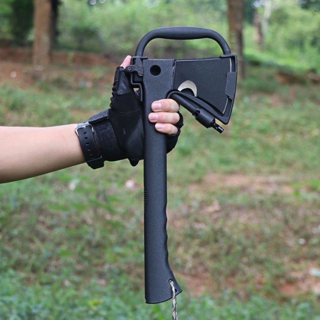 Camping Axe and Saw product thumbnail 5