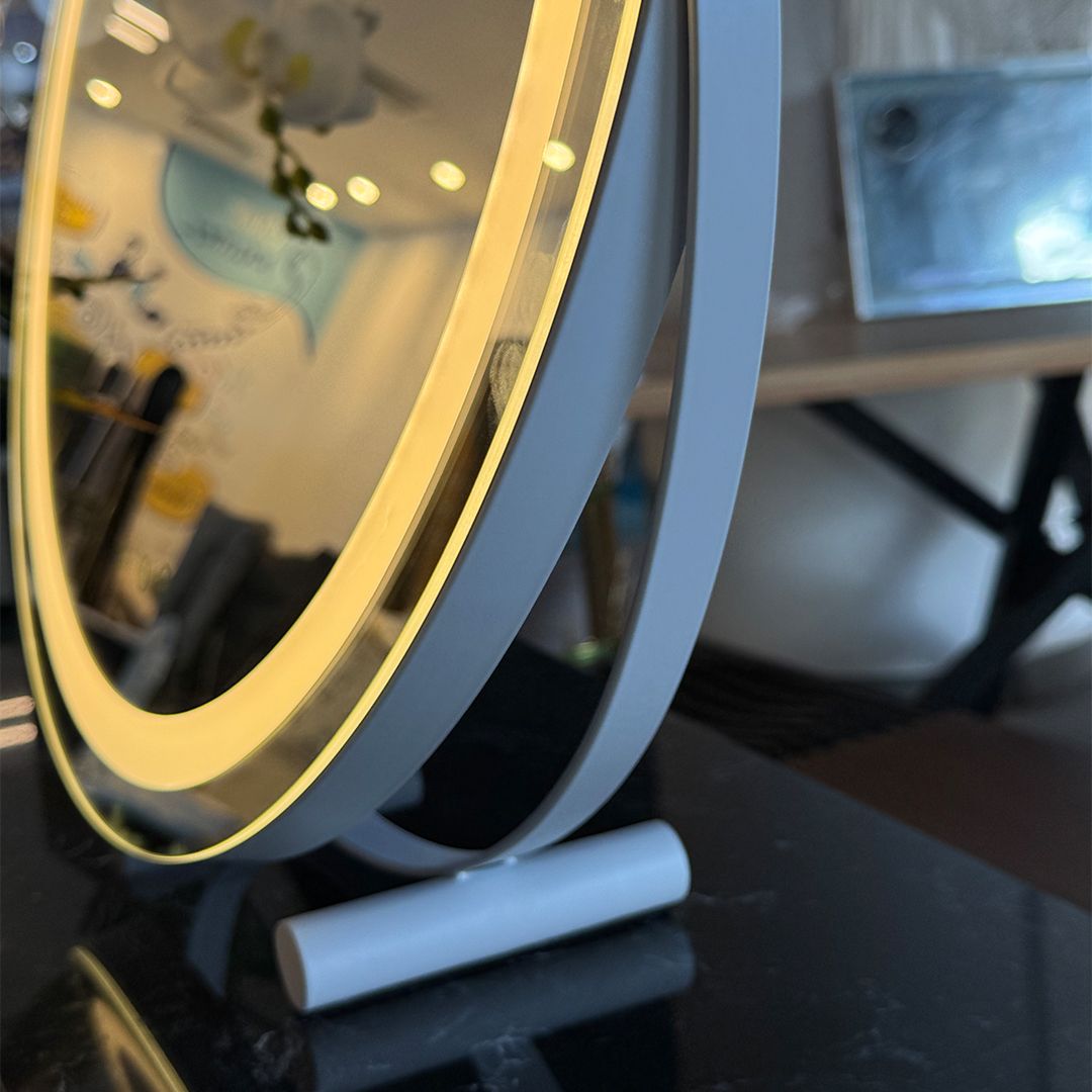 مرآة مكياج دائرية مضيئة - 11
