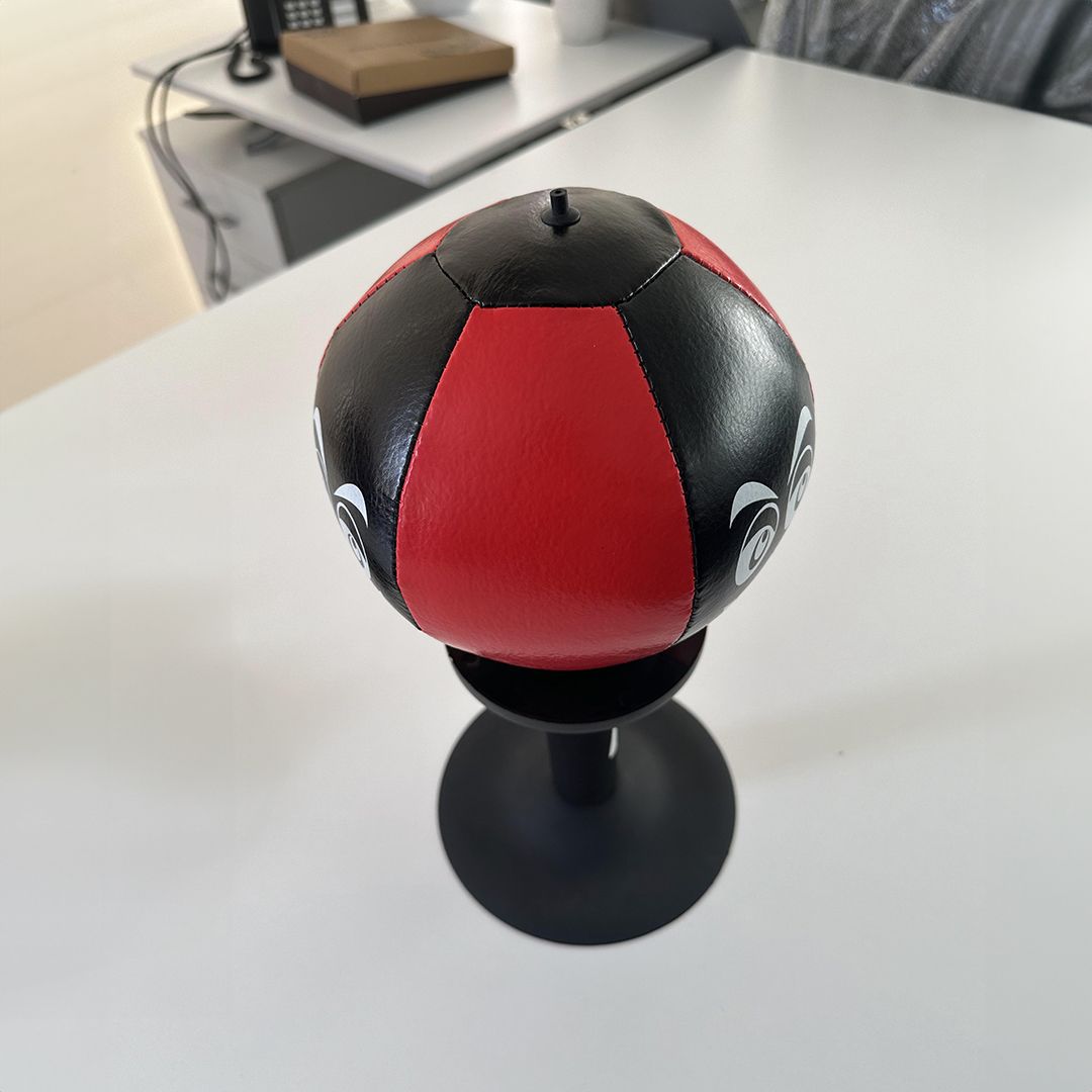 ستاند ملاكمة لسطح المكتب - 14