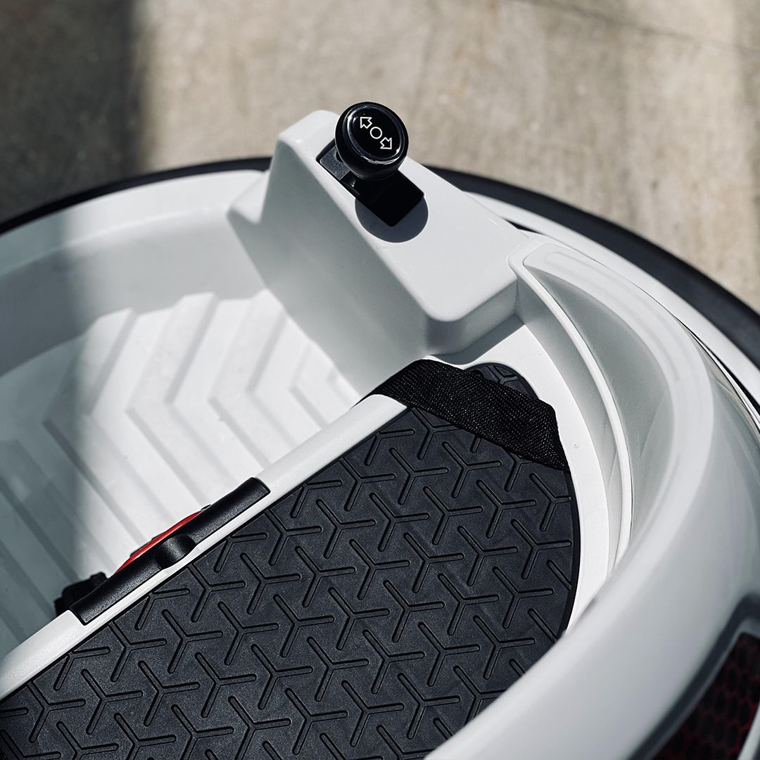 سيارة أطفال فضائية مع جهاز تحكم	 - 15