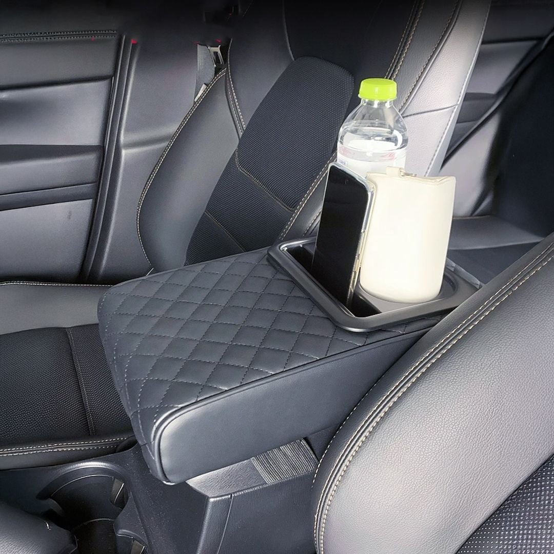 مسند مبطن فاخر للسيارة مع حامل أكواب - 13