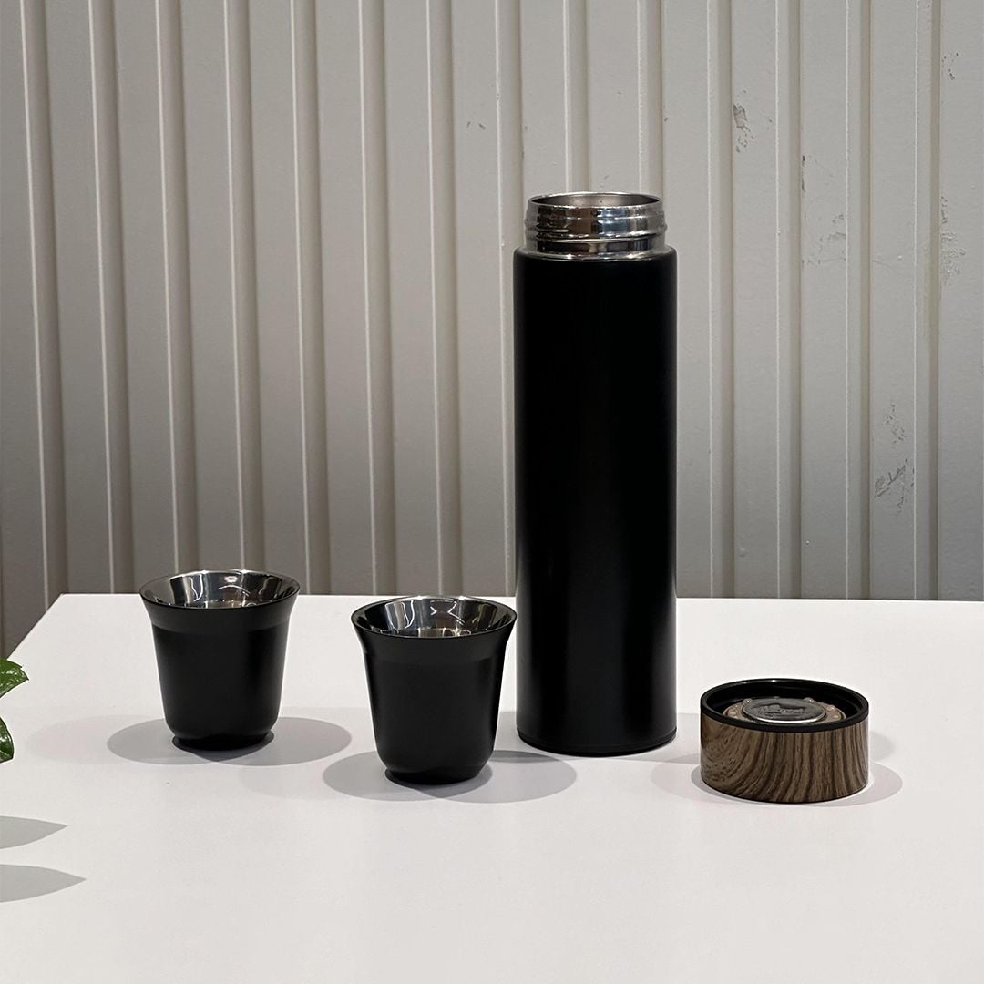 قارورة ماء مع فنجانين من الستانلس - 9