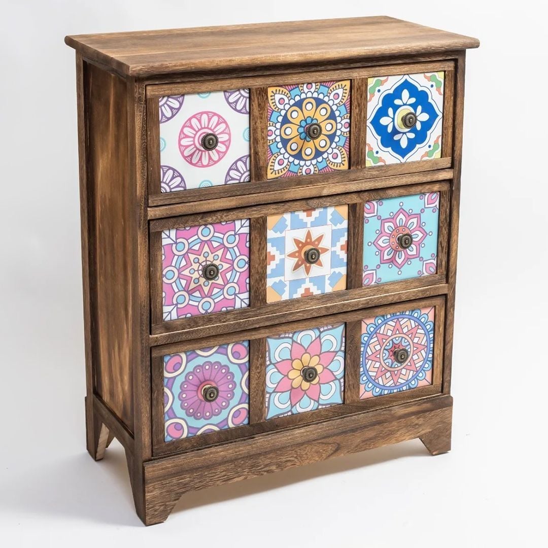 وحدة أدراج خشبية بتصميم فسيفسائي - 13