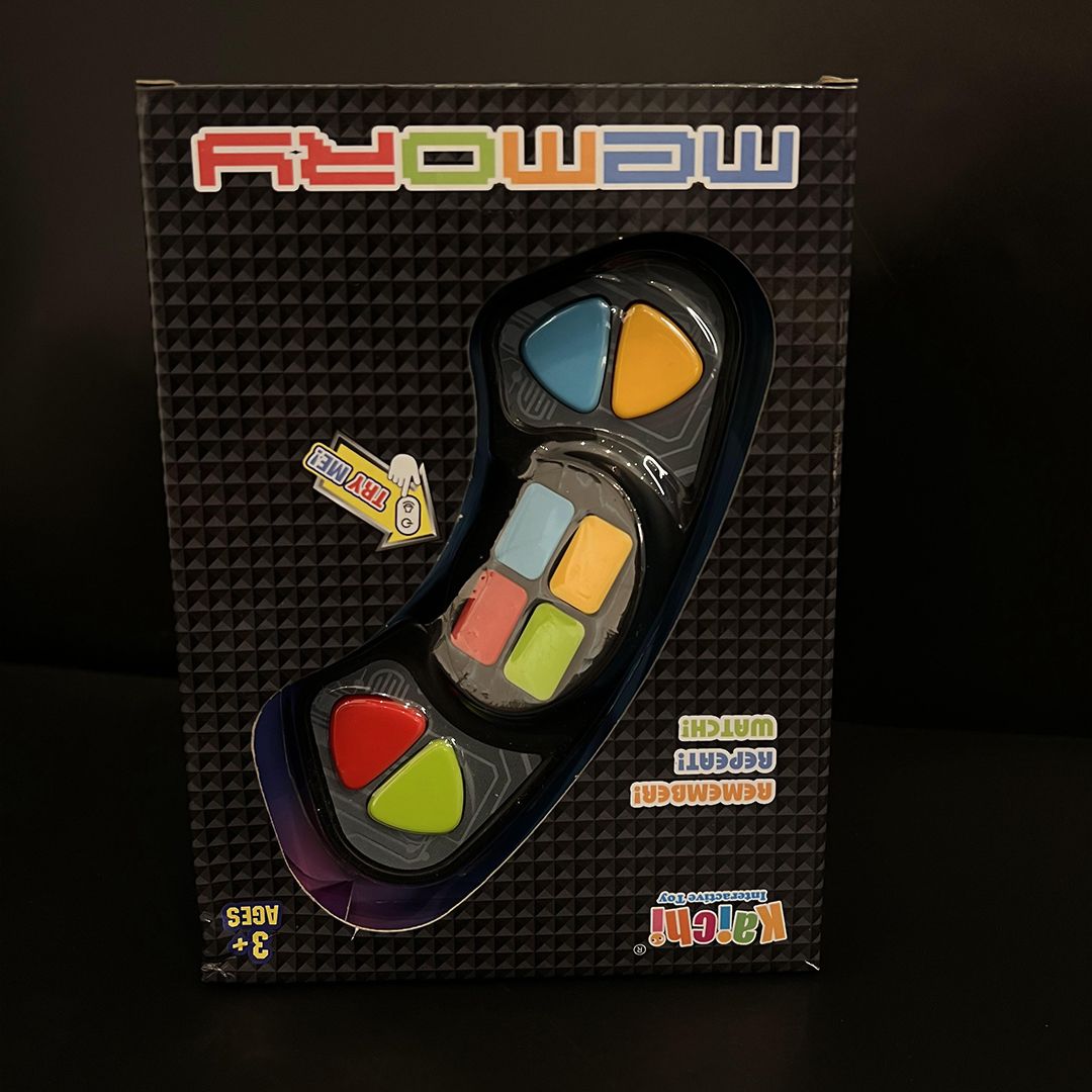 Electronic Memory Game product thumbnail 9