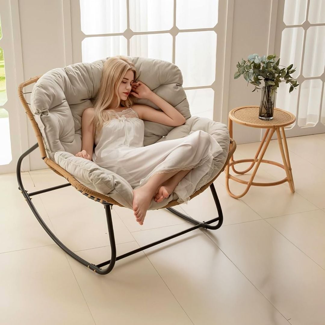 Oval Rocking Chair product thumbnail 3