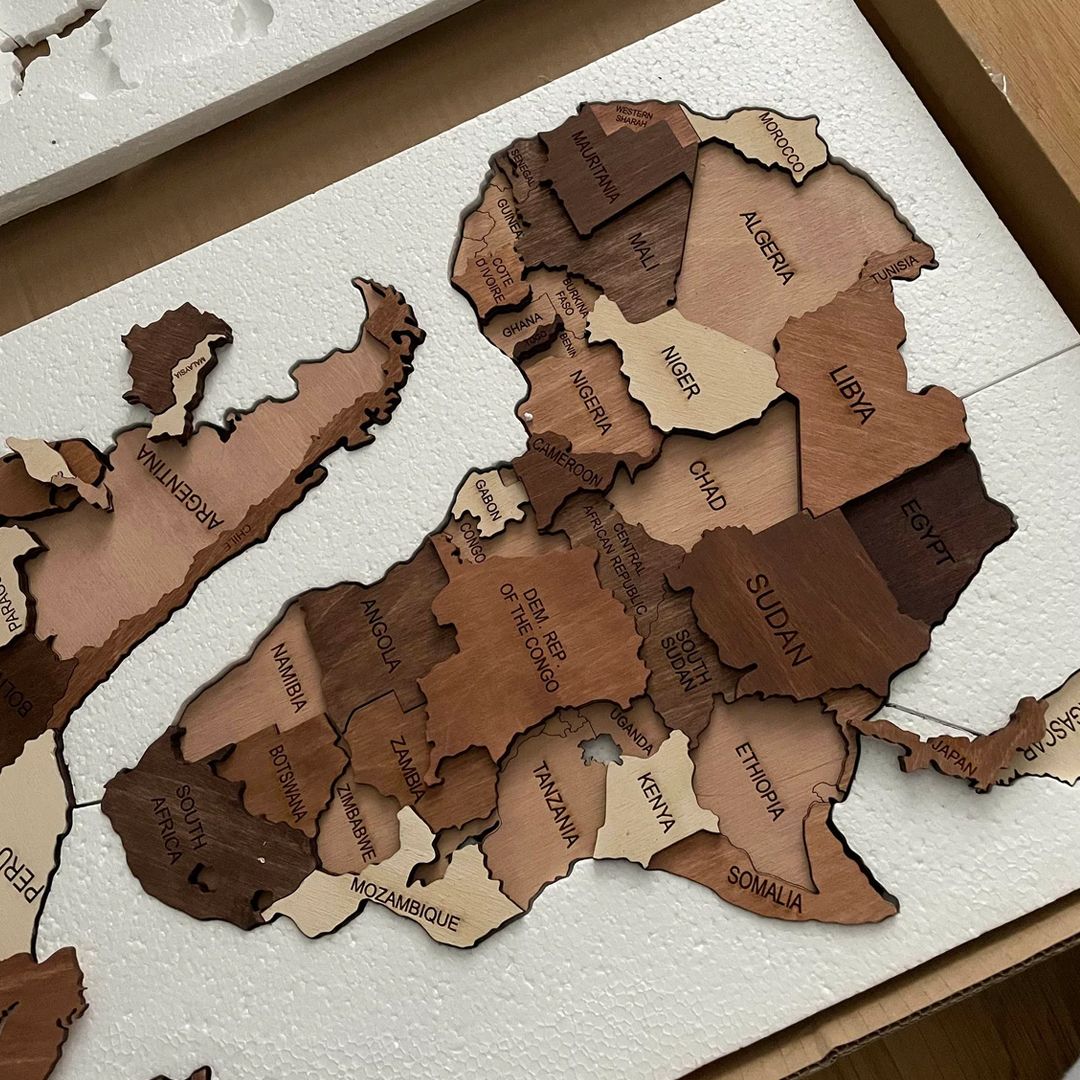 World Map Decor product thumbnail 6