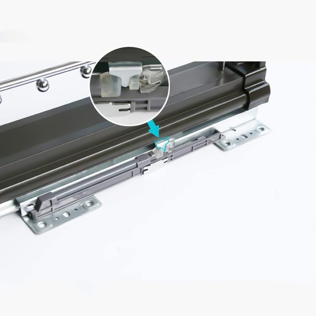 Golden Pull-Out Closet Rod product thumbnail 5