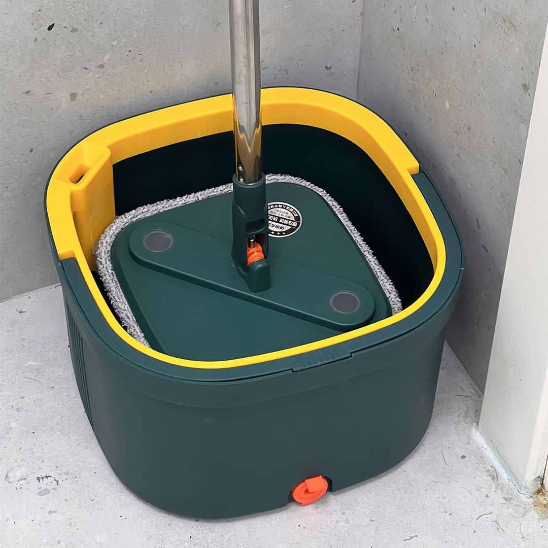 Spin Mop And Bucket Set product thumbnail 4