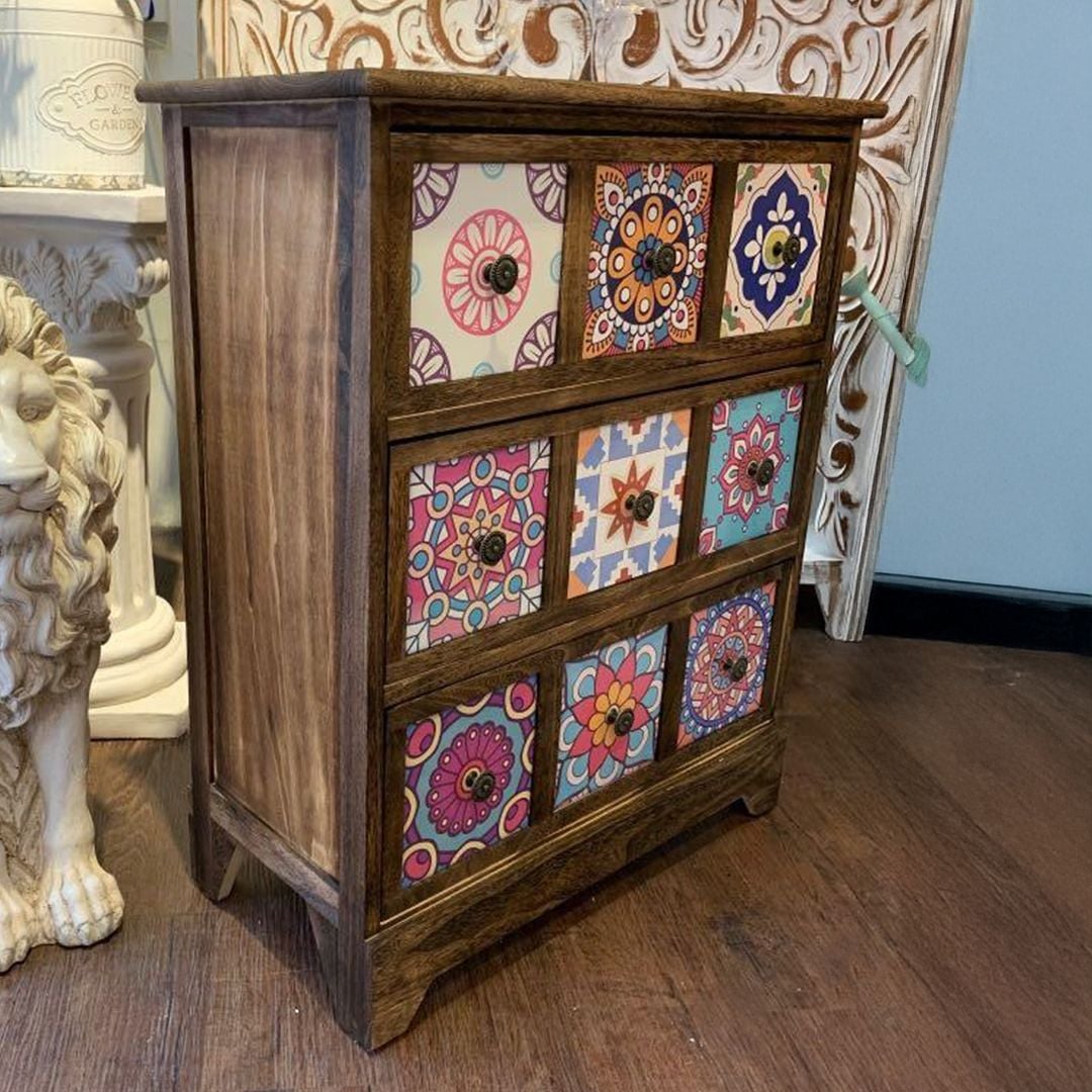 وحدة أدراج خشبية بتصميم فسيفسائي - 6