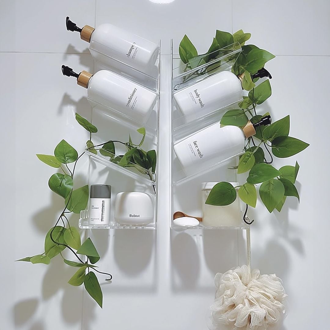 Hanging Acrylic Shelves product thumbnail 2