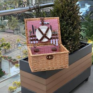 سلة النزهات المتكاملة من الراتان - 1