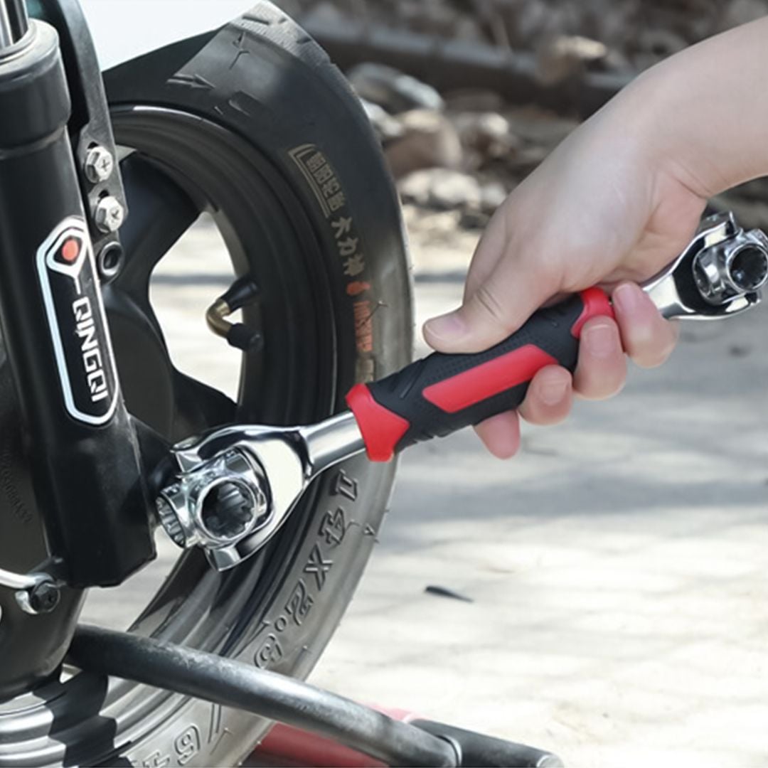 Multifunctional Wrench 48 in 1 product thumbnail 17