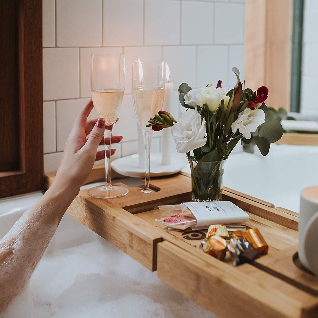 The Romantic Bathtub Table product thumbnail 4