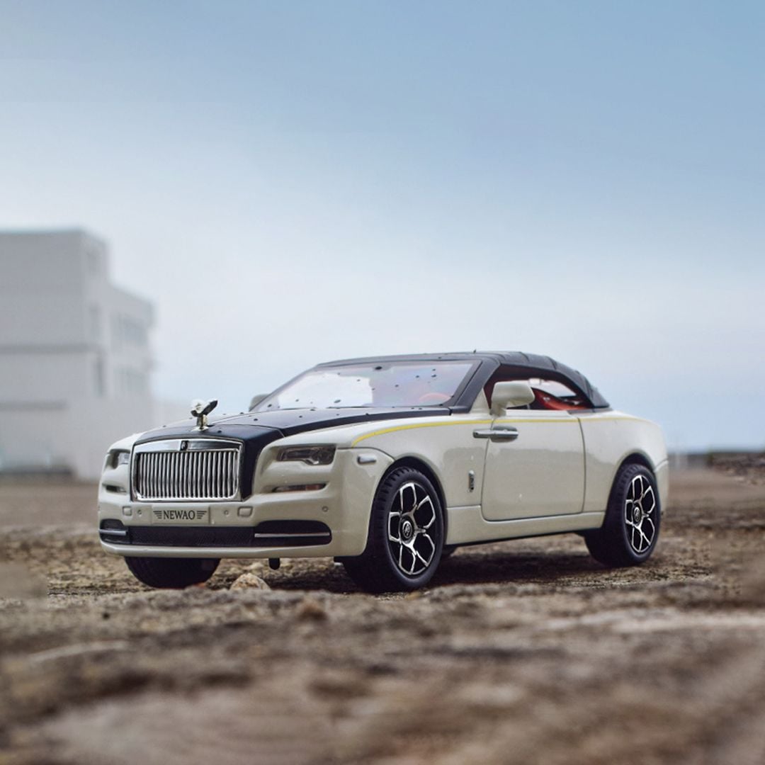 Rolls Royce Phantom Car Model product thumbnail 4
