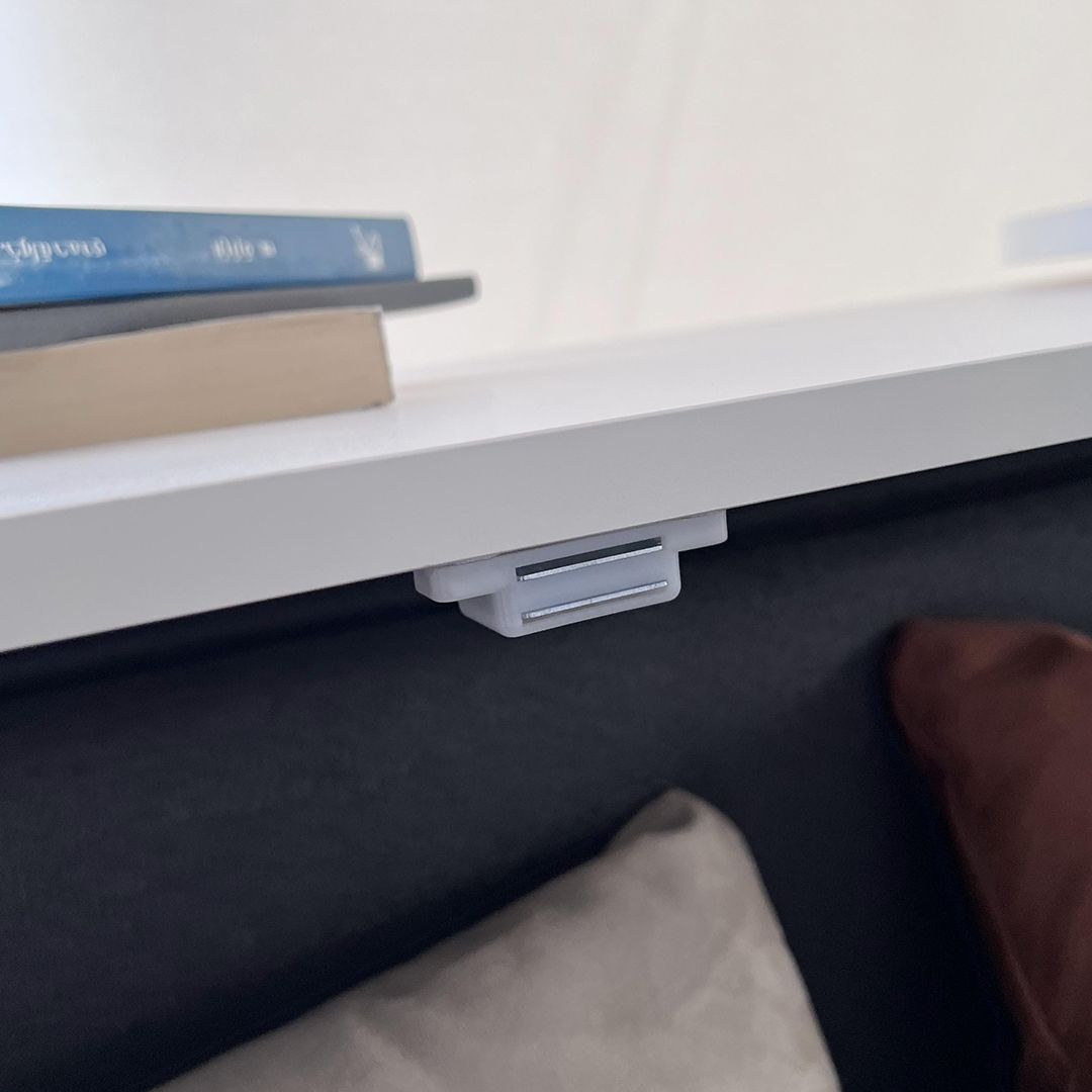 Desk with Pull Out Bed product thumbnail 17