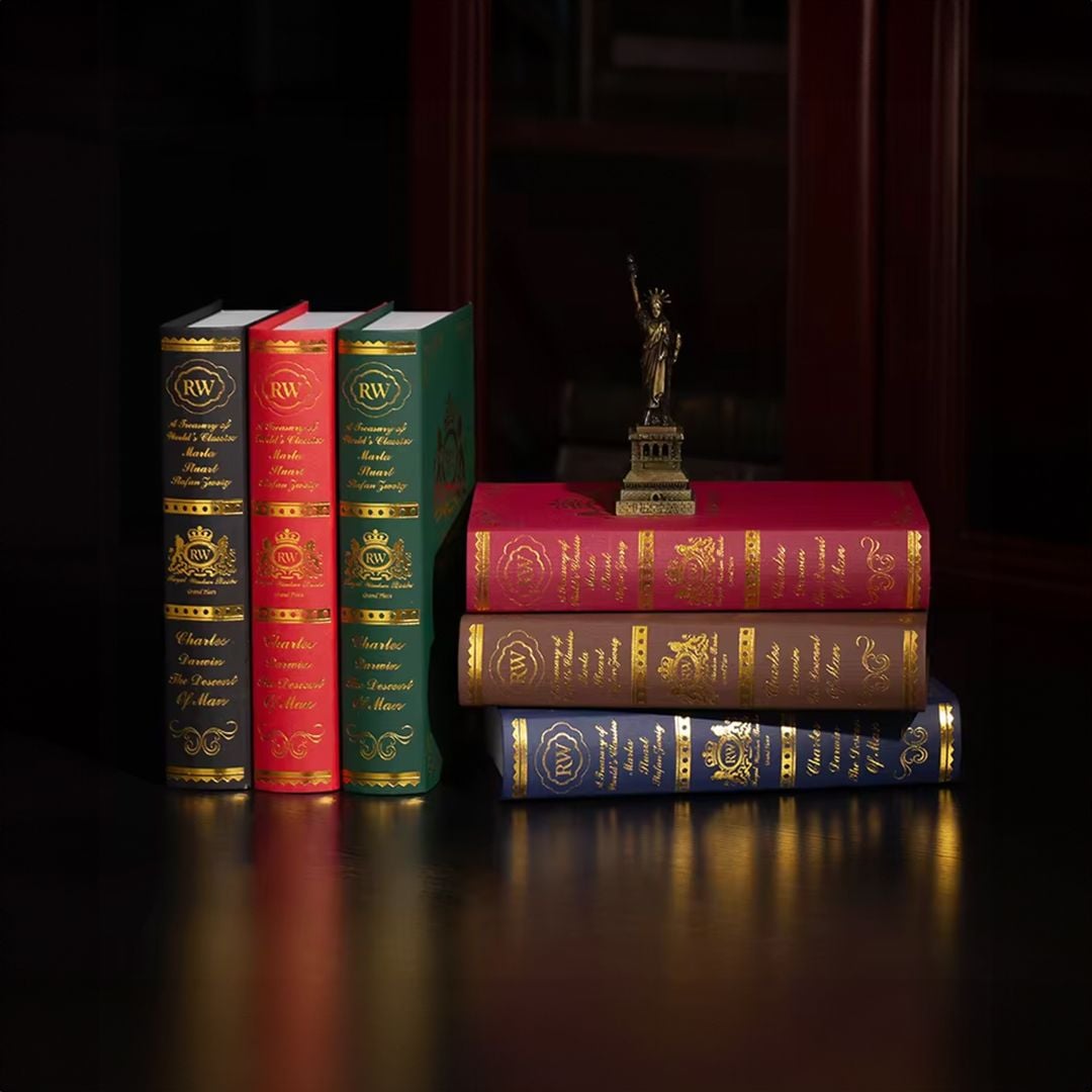 مجموعة ديكور الكتب العتيقة - 2