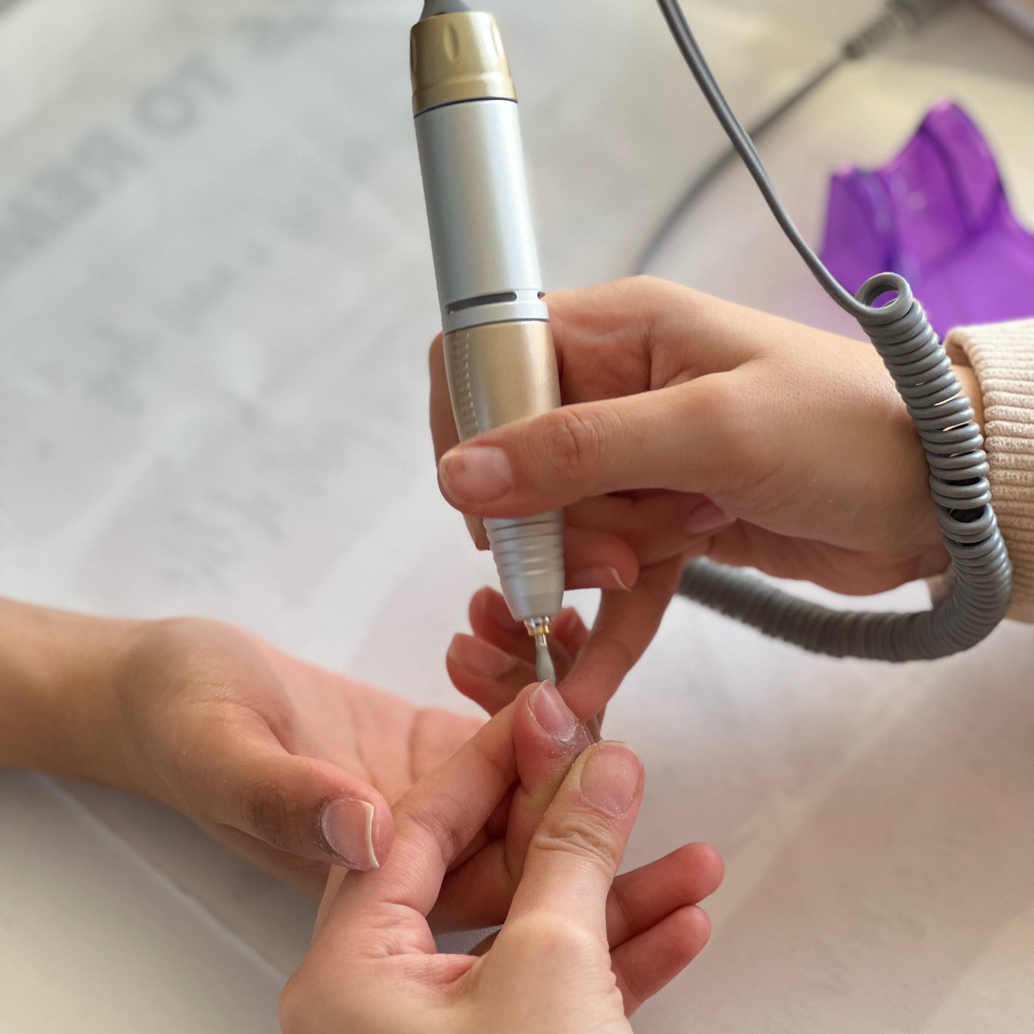 Electric Nail Polishing Device product thumbnail 3