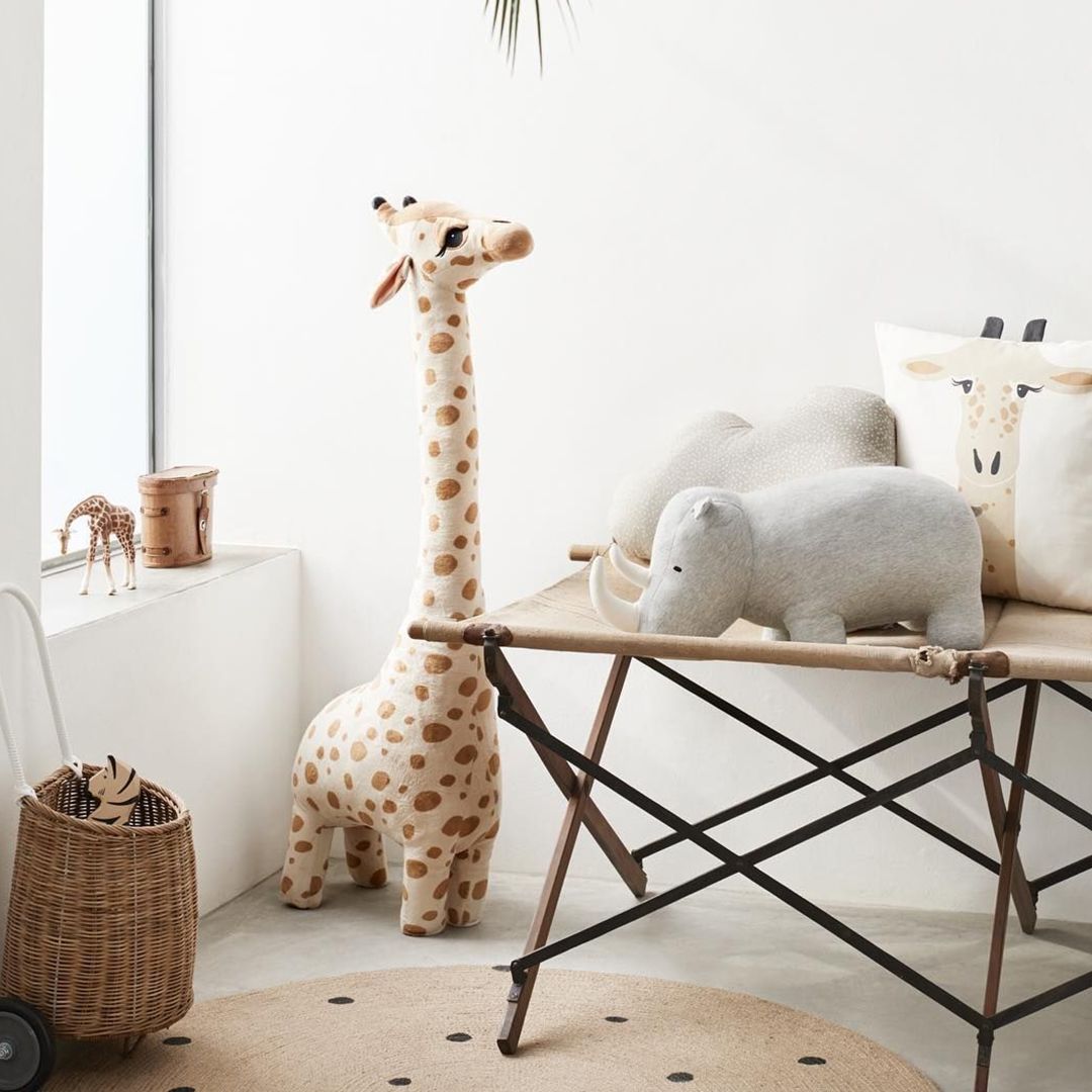 Stuffed Giraffe Doll product thumbnail 7