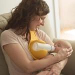 حامل زجاجة الرضاعة للأطفال - 1