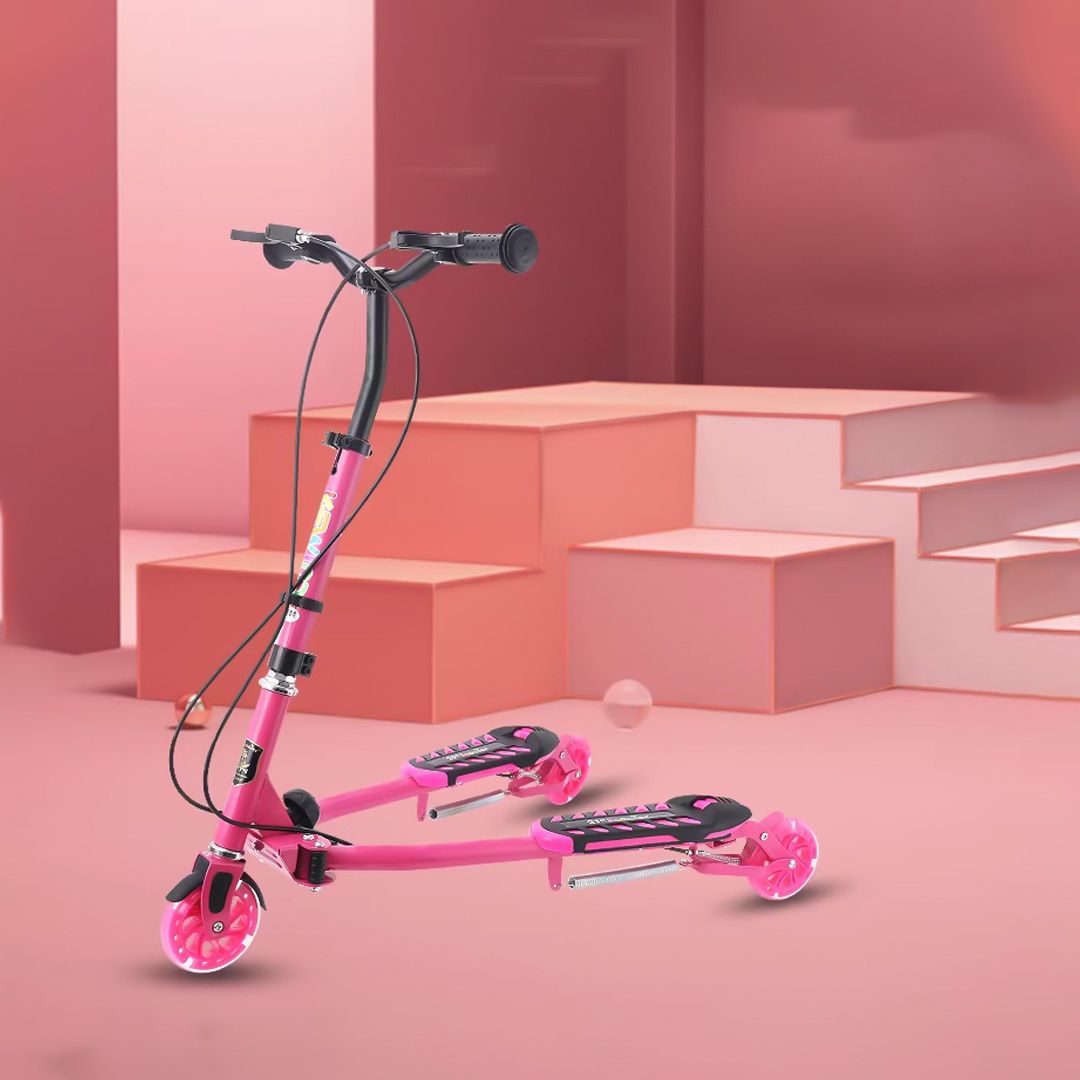 سكوتر ثلاثي ببدالتين - 4