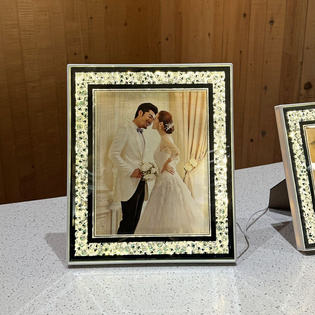 Illuminated Crystal Photo Frame - 32 cm product thumbnail 9