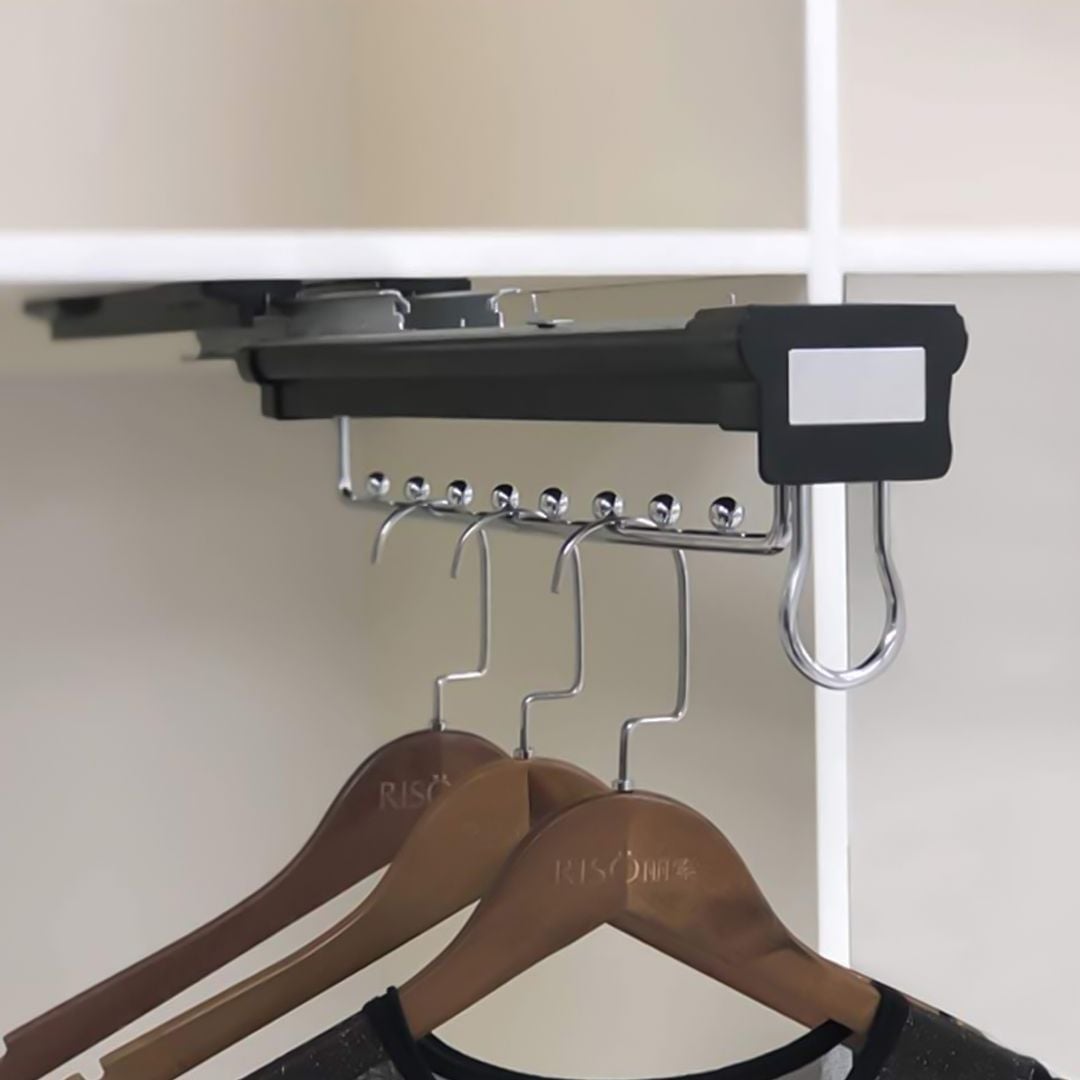 Golden Pull-Out Closet Rod product thumbnail 6