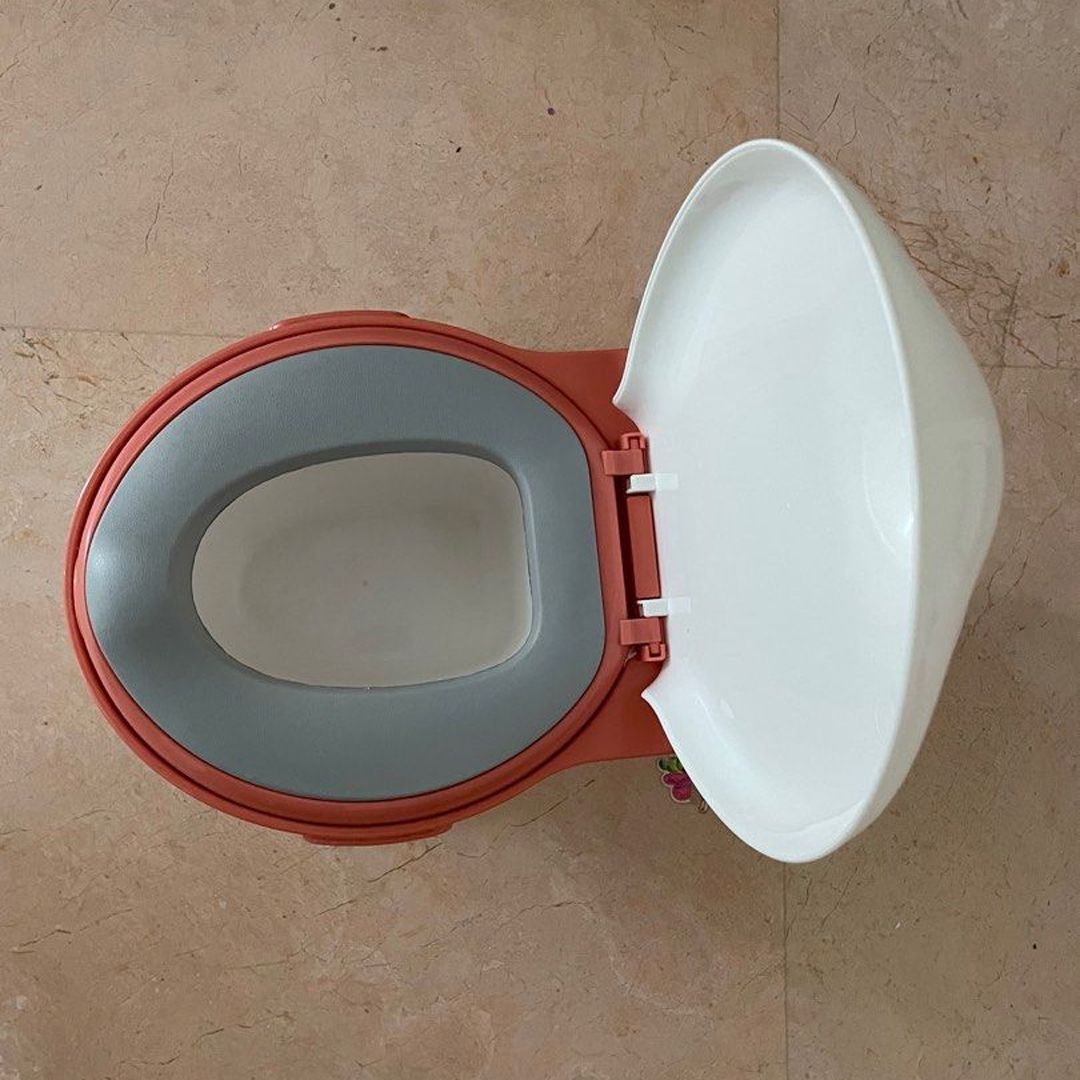 Seat And Siphon For Toilet Training product thumbnail 10
