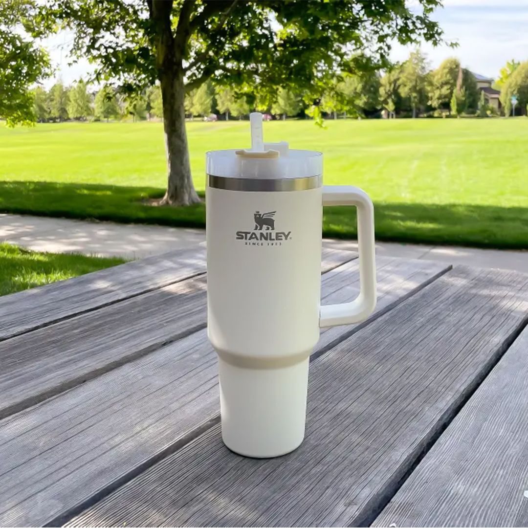 Stanley Tumbler Cup - 22