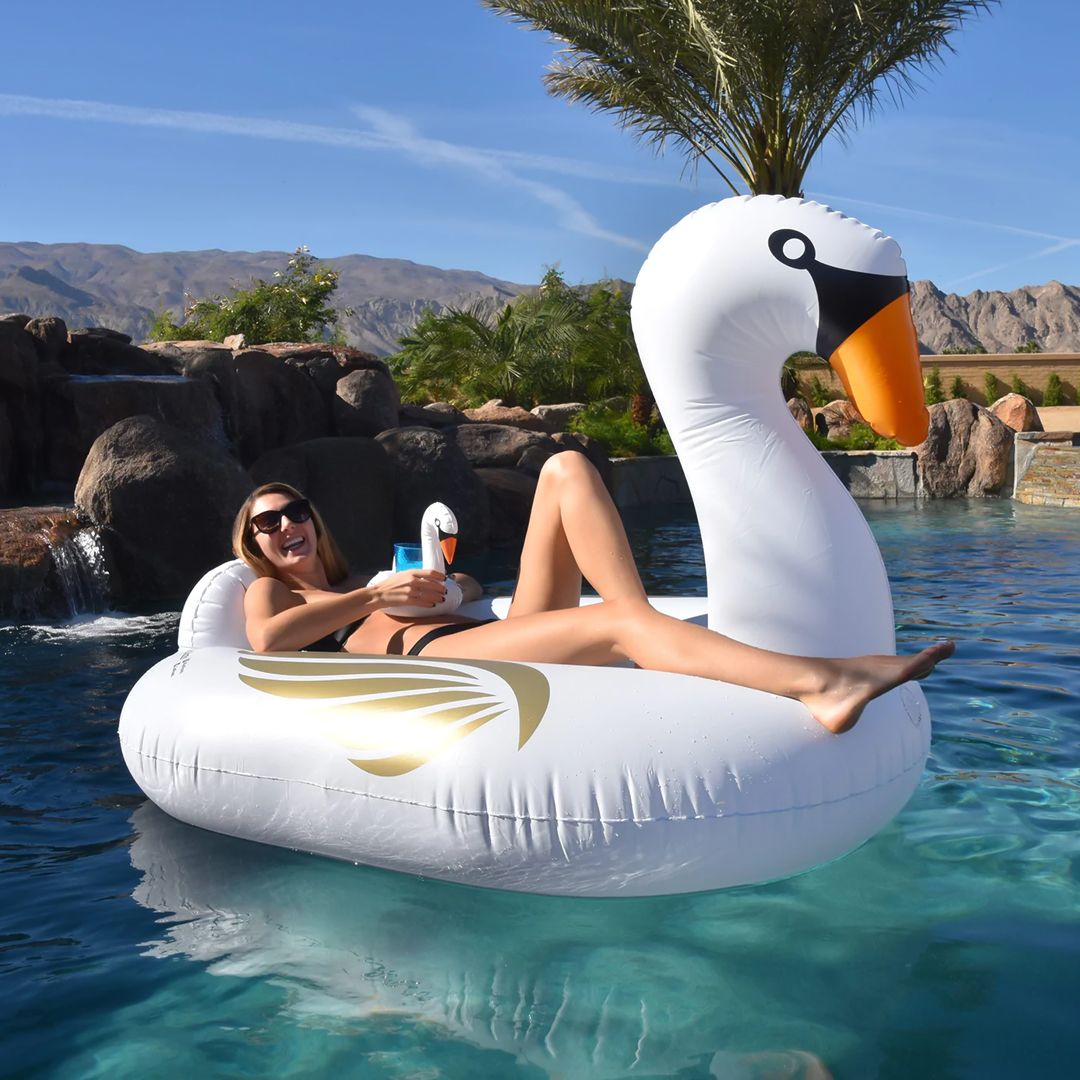 Swan Floating Pool Swimming Ring product thumbnail 8