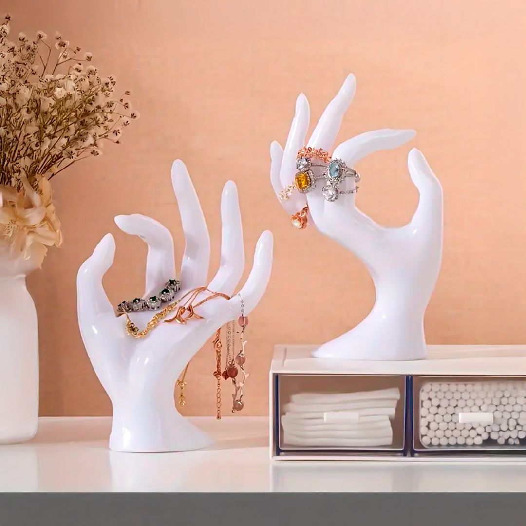 Jewelry Display Statues - 4