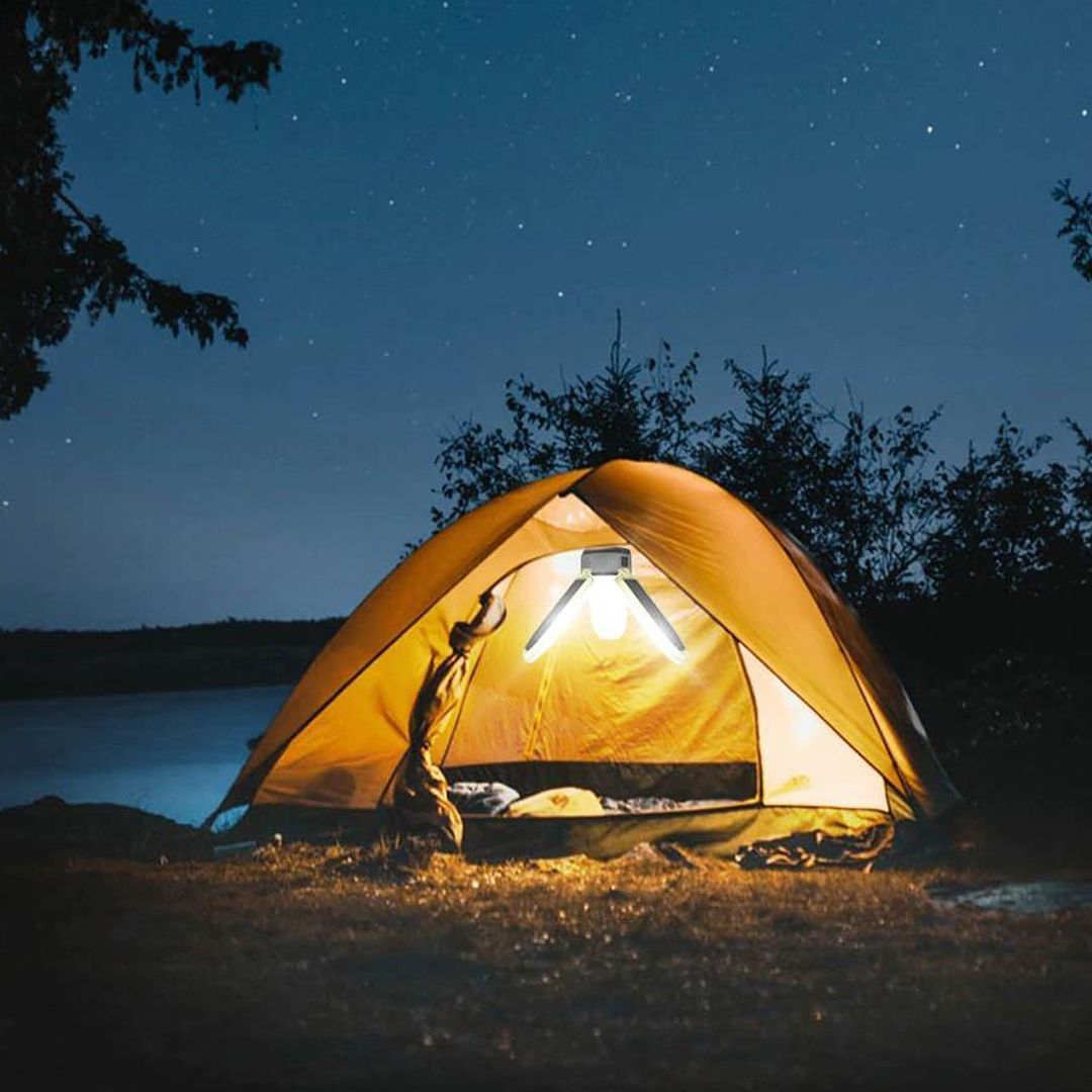 Camping Light with USB Charger product thumbnail 2