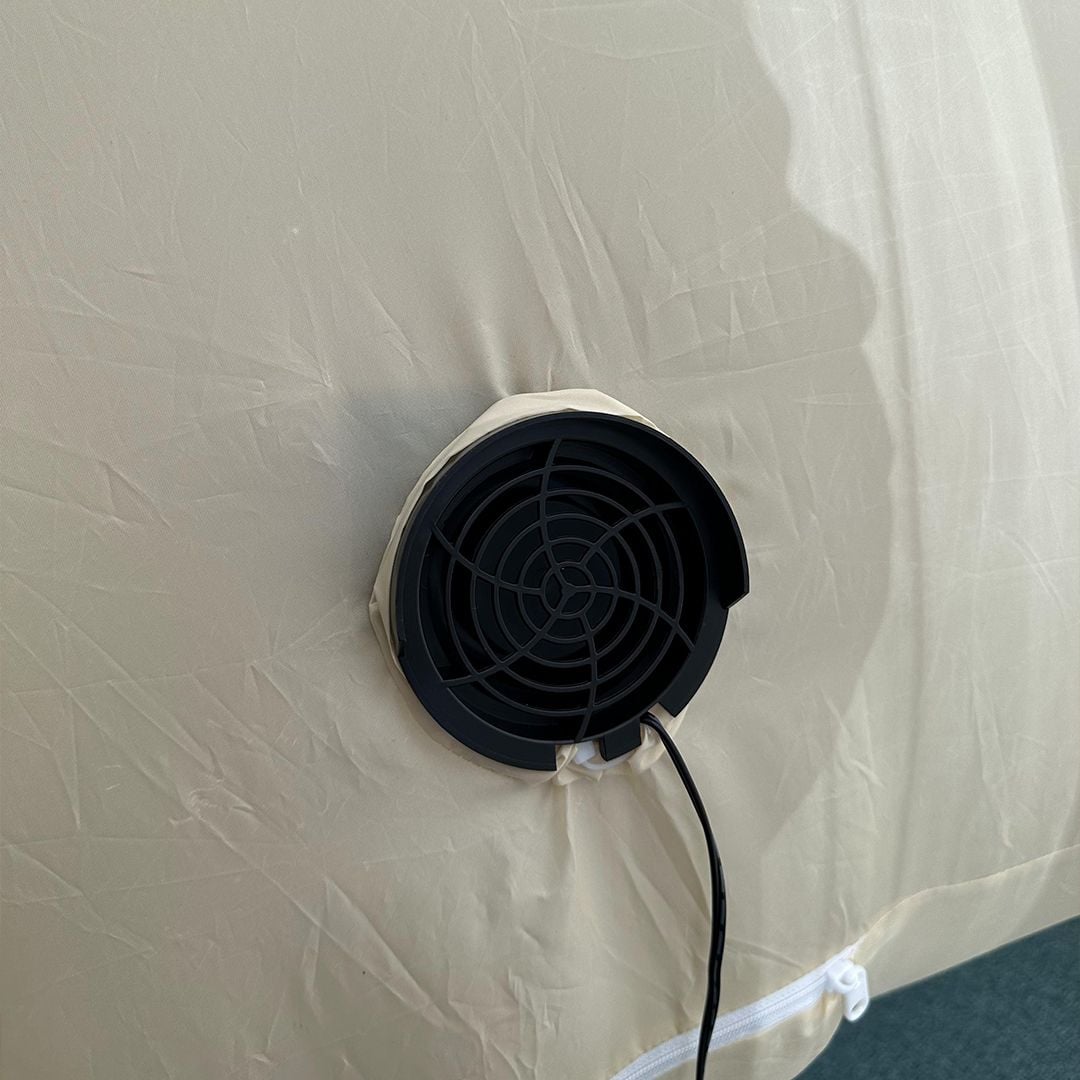 مسجد بثلاث مآذن ذهبية قابل للنفخ - 12