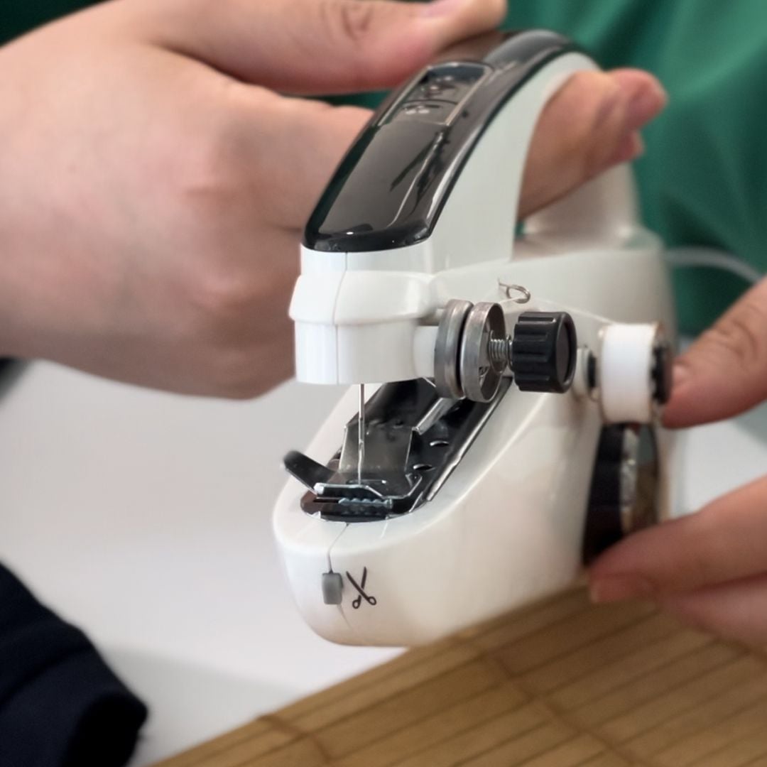 Portable Sewing Machine product thumbnail 18