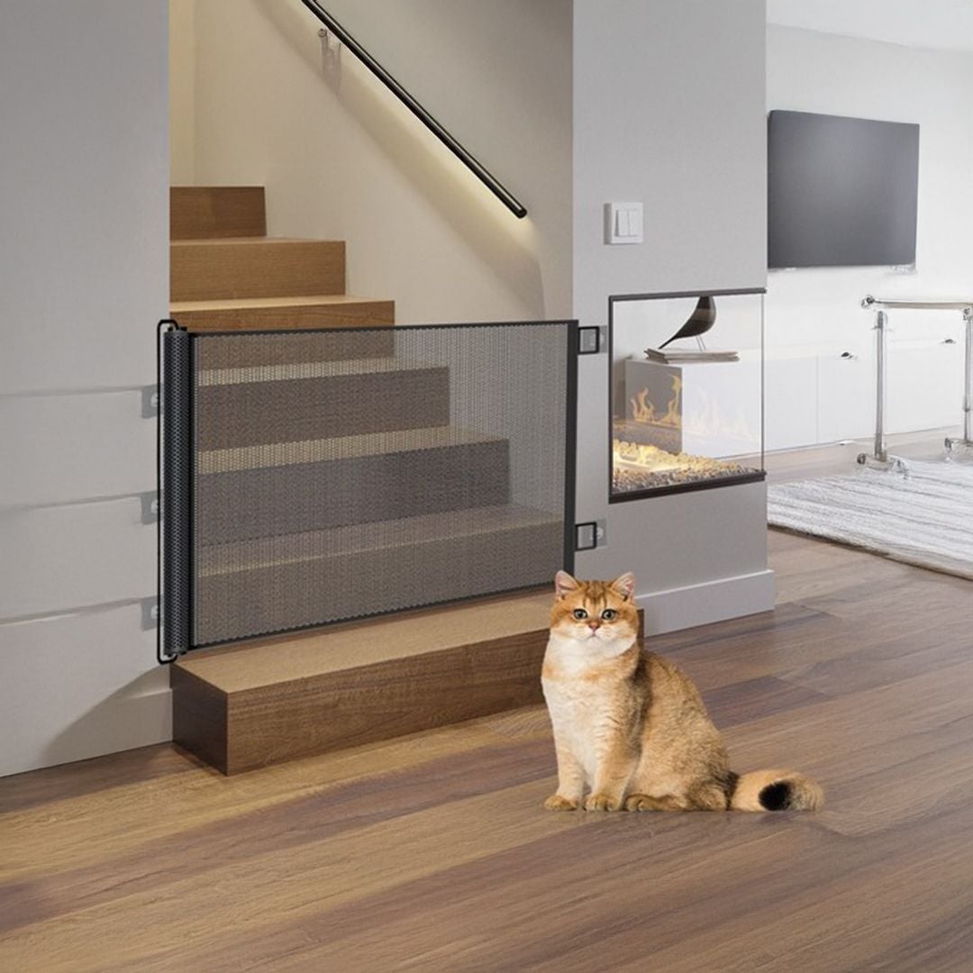 Retractable Safety Gate for Kids and Pets product thumbnail 3