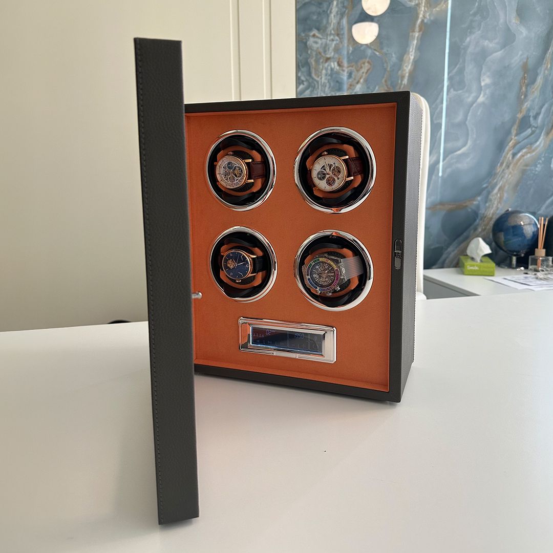 Luxury Automatic Watch Box product thumbnail 2
