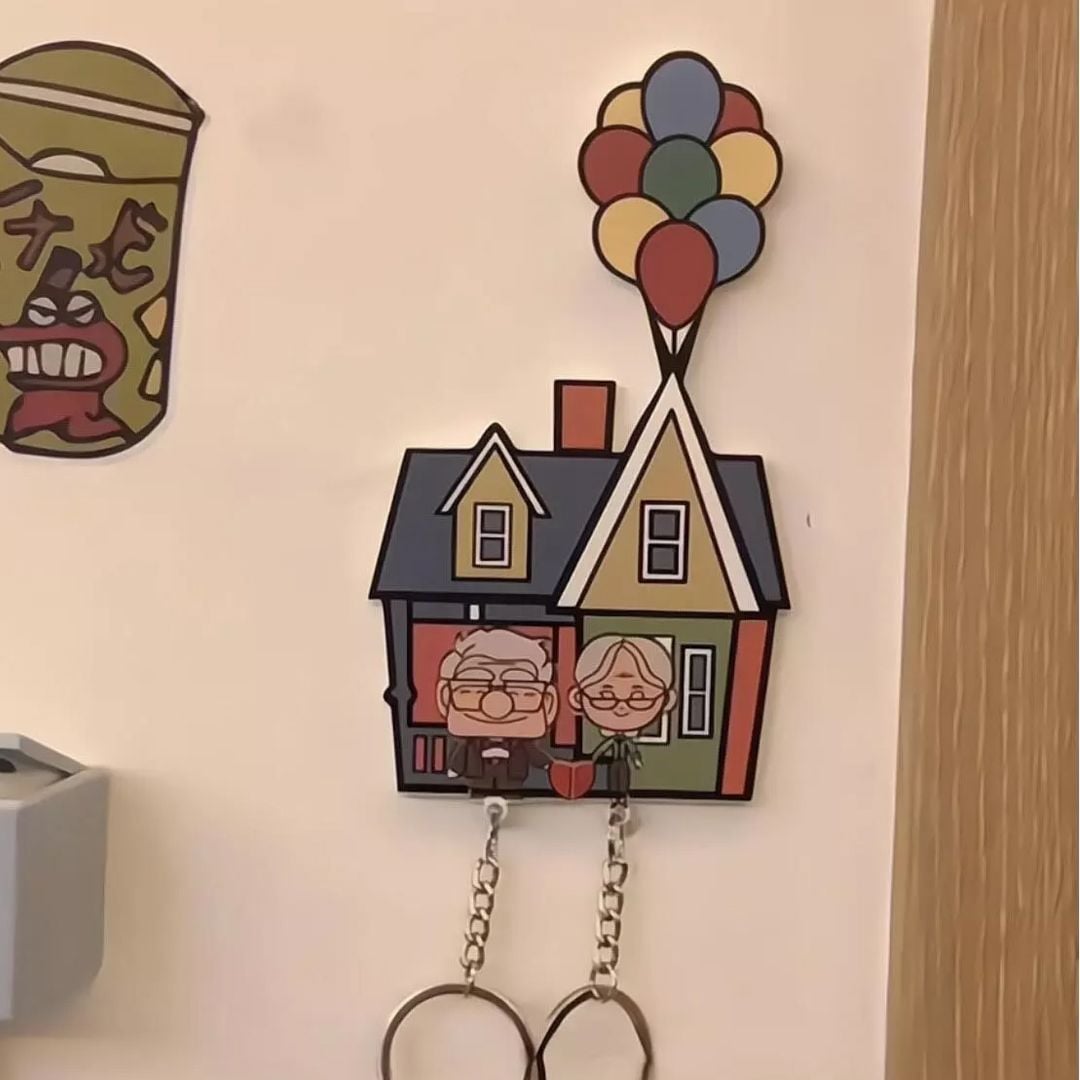 Up Movie Characters Keychain Holder product thumbnail 2