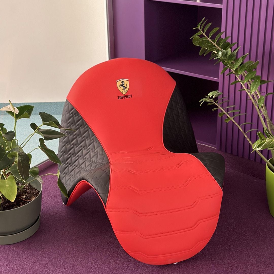 Ferrari Relaxation Chair product thumbnail 18