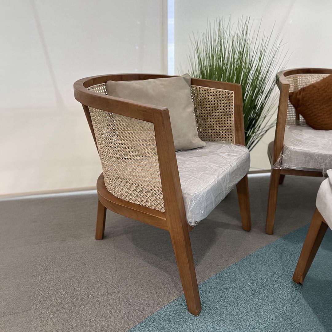Side Table With Two Rattan Chairs product thumbnail 5