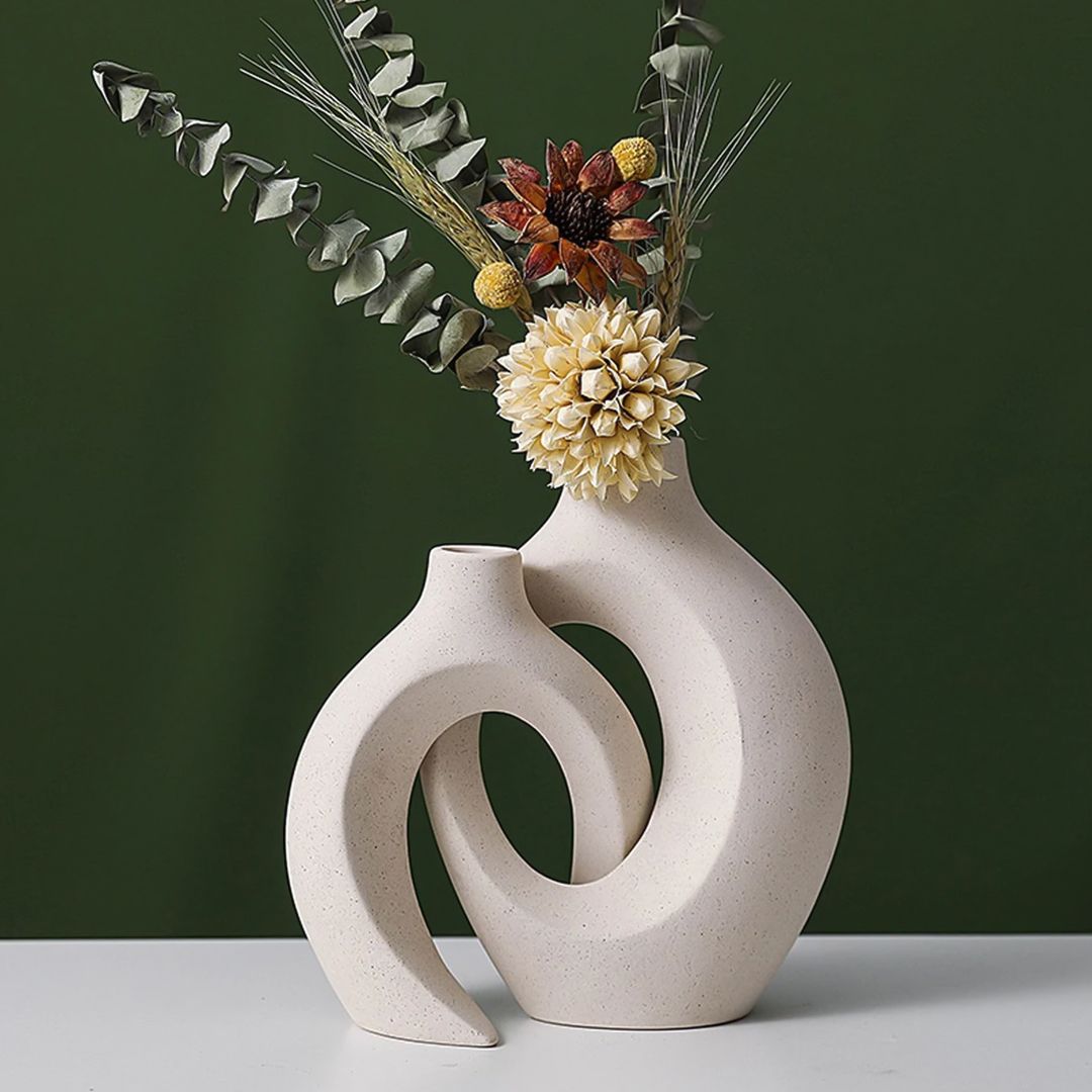 Ceramic Vase with Interlocking Design product thumbnail 5