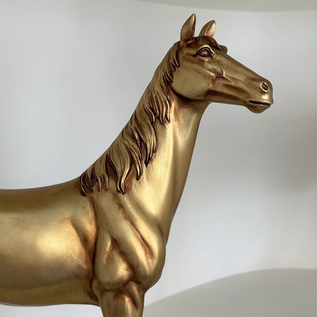 Golden Horse Statue product thumbnail 12