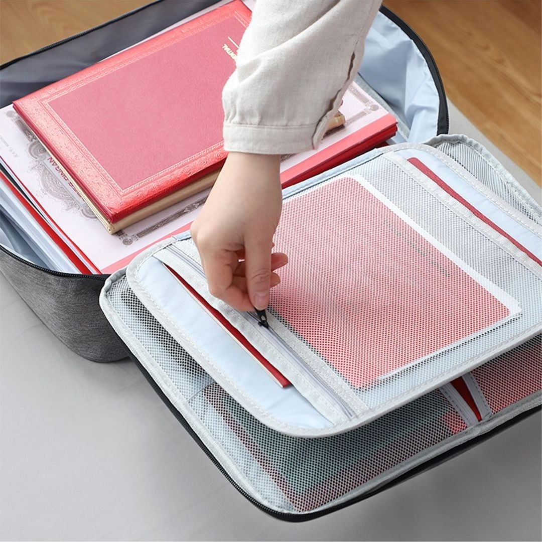 Portable Card Organizer Bag product thumbnail 4