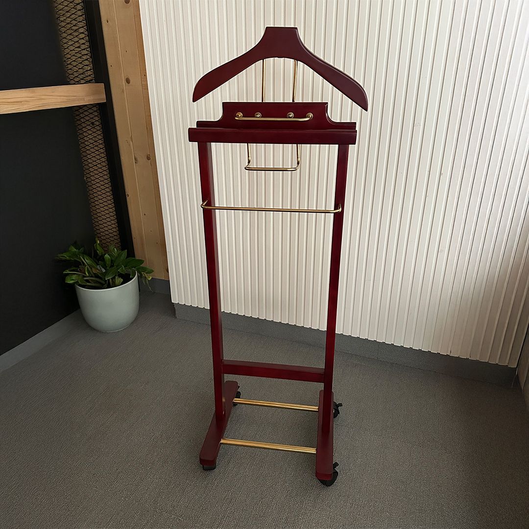 Wooden Valet Men Suits Stand product thumbnail 3