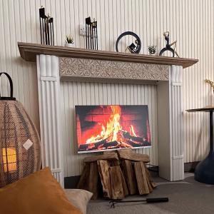 ديكور الموقد الخشبي بتصميم عصري - 2